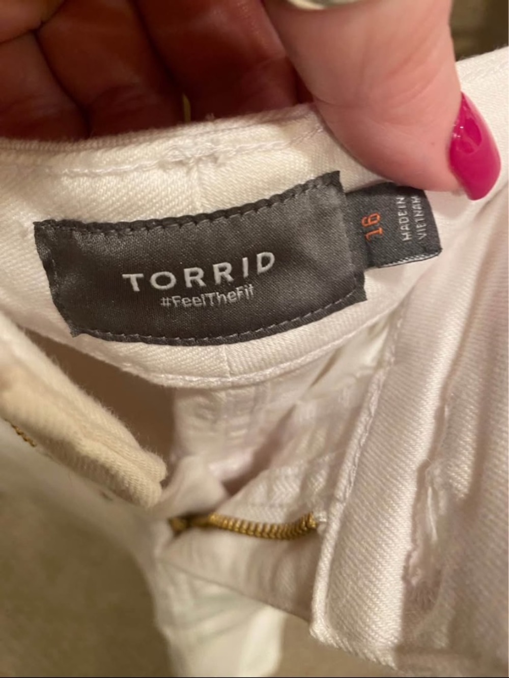 torrid Off-White/Cream Denim Mini Skirt - Picture 3 of 3